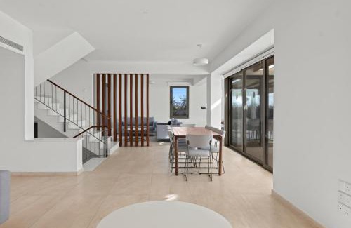 Softades Villa | Serenity Waves Villa 5