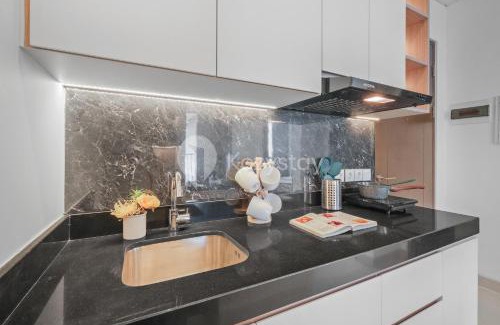 Semanggi Apartment | Sereno by Kozystay - Sudirman