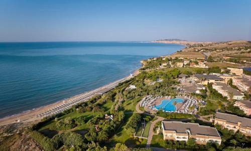Licata Hotel | Discover Serenusa Resort: Pet-Friendly Paradise by the Beach