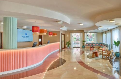 Licata Hotel | Discover Serenusa Resort: Pet-Friendly Paradise by the Beach