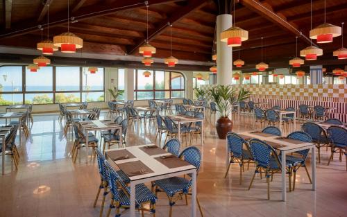 Licata Hotel | Discover Serenusa Resort: Pet-Friendly Paradise by the Beach