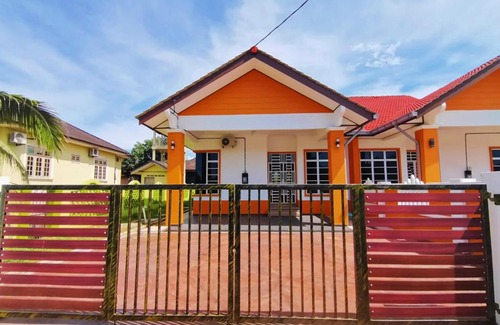 Kampung Kubang Tangga House | Kid-Friendly Seri Nilam Homestay in Kuala Terengganu