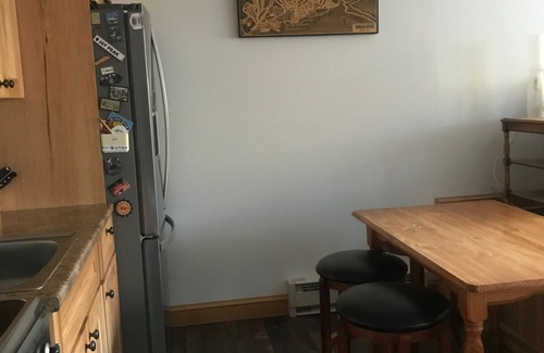 Sunday River Area Condo | Exceptional Slopeside Escape with Spa and Hot Tub