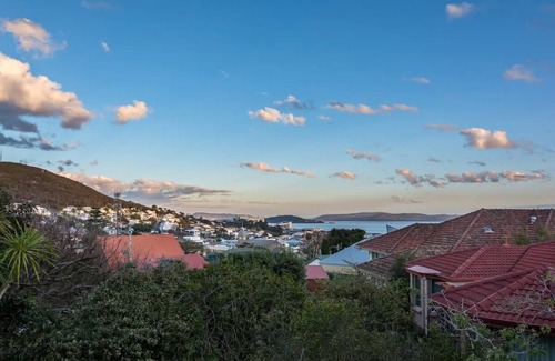 Albany Apartment | Experience Serpentine Rose - Ideal City Center Retreat