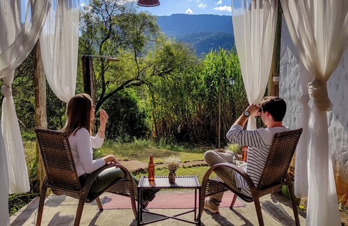 Tiradentes Ski Chalet | Serra a Vista Chalés: Family-Friendly & Pet Welcoming Retreat
