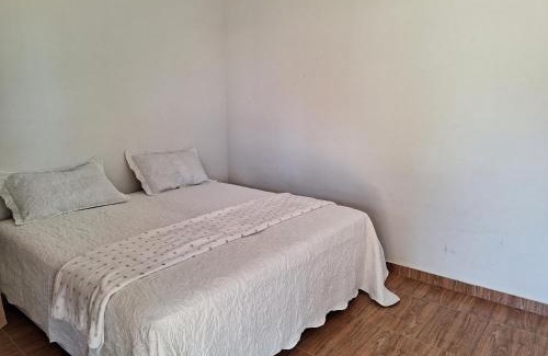 Mossamedes House | Pet-Friendly B&B Serra Dourada with Oceanfront Pool