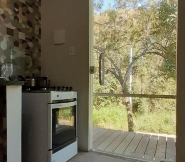 Casimiro de Abreu Cabin | Inviting Serra Mar by the River: Rafting & Family Suites