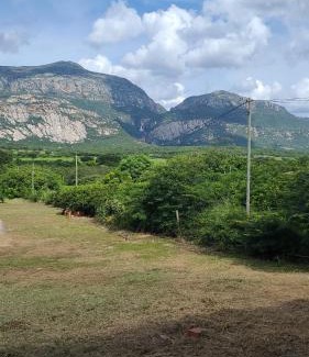 Porteirinha House | Experience Serrado Porteirinha: Your Pet-Friendly Retreat
