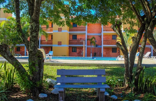Capao da Canoa Hotel | Relax at Serramar Apart Hotel: Pet-Friendly with Pool