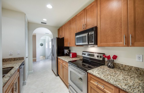 Bonita Springs Cottage | Relax at Serrano 201: Pool, Spa & Family-Friendly Stays