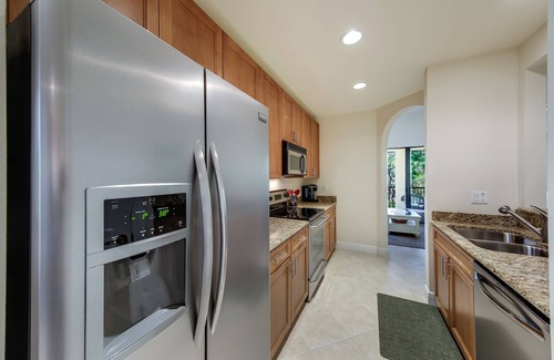 Bonita Springs Cottage | Relax at Serrano 201: Pool, Spa & Family-Friendly Stays