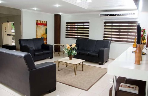 Cidade Salmen Hotel | Discover Serras Hotel: Family-Friendly with Great Amenities