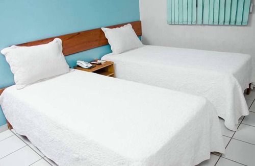 Cidade Salmen Hotel | Discover Serras Hotel: Family-Friendly with Great Amenities
