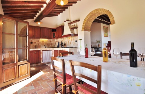 Barberino Val d'Elsa Apartment | Discover Sertofano Agriturismo Apt K with Pool & Ocean Views
