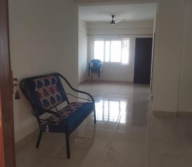 Coimbatore House | Cozy Service Apartment in Kovaipudur with Kitchen & Breakfast