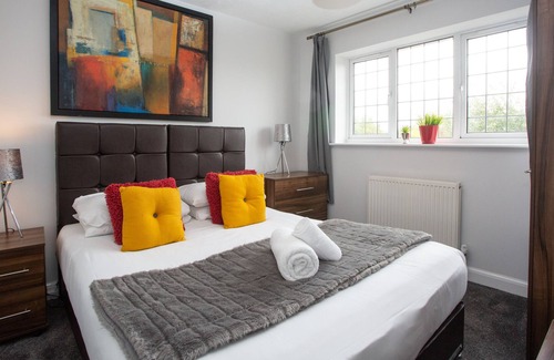 Bicester House | Serviced Accommodation in Bicester