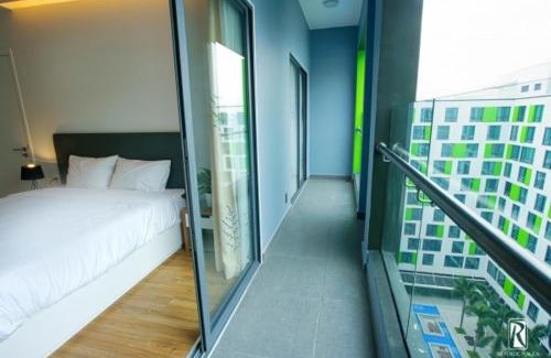 Tan Binh Apartment | Inviting One Bedroom Suite with Pool & City View Awaits