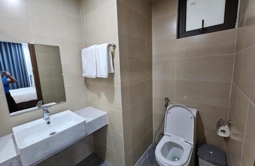 Bac Ninh Apartment | Relaxing Serviced Apartment with Pool - Greenpearl Bắc Ninh
