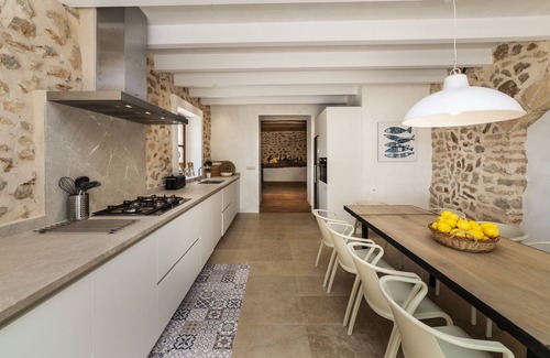 Sant Llorenc des Cardassar Cottage | Top-Rated Ses Cases de Tenja with Oceanfront Pool Access