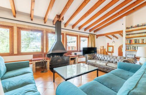 Bunyola Ski Chalet | Discover Ses Llebres: Family-Friendly Getaway with Pool