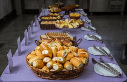 Jardim dos Comerciarios Hotel | Discover Sesc Venda Nova: Oceanfront Bliss Awaits You