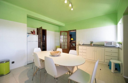 Quinta Do Conde Villa | Relax and Unwind at Sesimbra Villa with Ocean Views