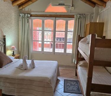 Cuadro Nacional House | Experience Comfort at Sesma Excelencia en Cabañas