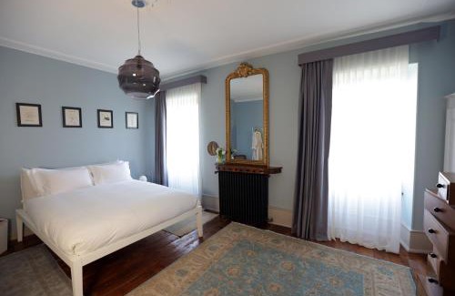 Cessy Bed & Breakfast | Book Your Stay at Sessius1622: Family-Friendly Comfort