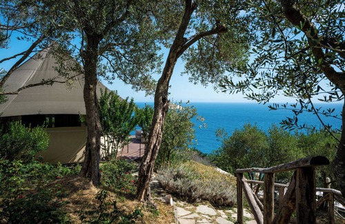 Costa House | Experience Sesta Terra: 4-Star Ocean View with Spa & Pool