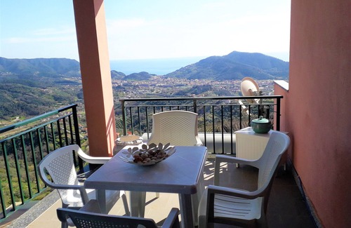 Sestri Levante Apartment | Beautiful Sestri Levante Apartment with Scenic Views