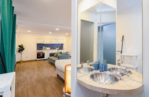 Setubal Apartment | Discover Setúbal Downtown Blue: Family-Friendly Retreat