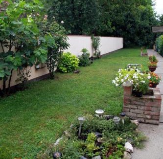 Valpovo House | Welcome to Setnik Guesthouse: Family-Friendly & Accessible