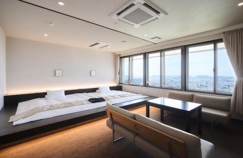 Himeji Hotel | Inviting Setre Highland Villa Himeji with Hot Tub & Breakfast