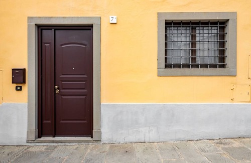 Settignano Apartment | Cozy Settignano Apartment with Private Parking & Breakfast