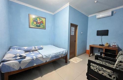Tanjungjaya House | Cozy Setya Homestay with Dining & Family-Friendly Vibes