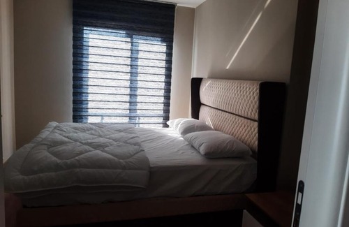 Yomra Apartment | Experience Comfort at Seven Blue Apart: Family-Friendly Stays