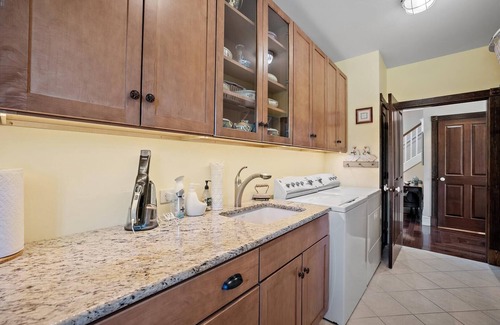 Meredith House | Experience Seven Gables Farm: Lake Waukewan Getaway