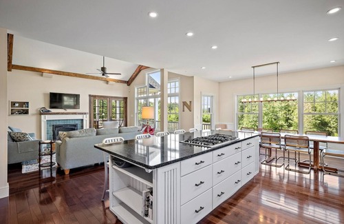 Meredith House | Experience Seven Gables Farm: Lake Waukewan Getaway