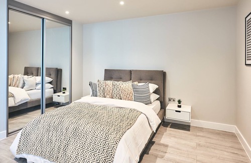 Bracknell Apartment | Seven Living Bracknell - Luxurious & Chic Studio Apartments