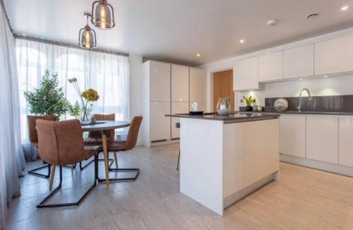 Marlow House | Explore Seven Living Residences Marlow for Your Next Getaway