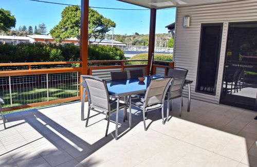 Hat Head House | Beautiful Seven On Myrtle at Hat Head – Family Friendly & Accessible
