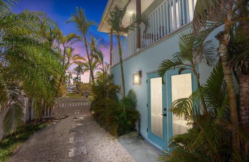 Longbeach Village House | Seaside Escape at Seven Palms Beach House with Ocean Views
