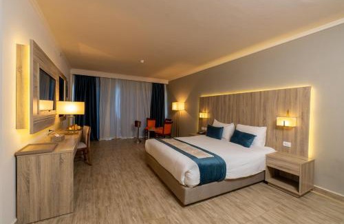 Safaga Resort | Relax at Aqua Mondo Abu Soma Resort - 5-Star Oceanfront Escape