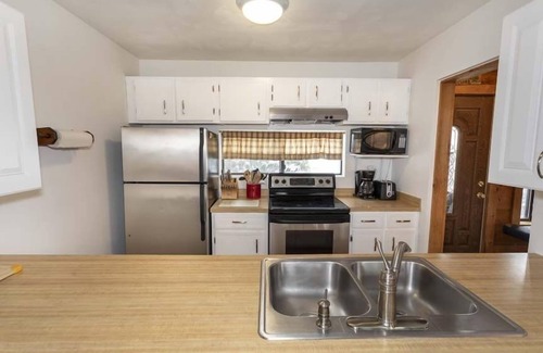 Seven Springs Condo | Discover Seven Springs: Cozy 3 Bedroom Condo Near Golf