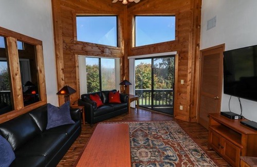 Seven Springs Apartment | Cozy Seven Springs Stoneridge Condo Near Slopes & Dining