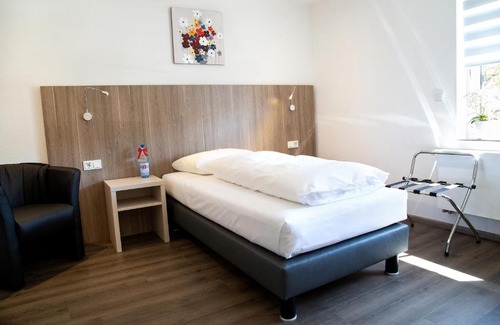 Kirchheim Hotel | Comfortable Stay at sevenDays Hotel and Boardinghouse Kirchheim
