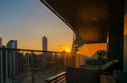 Benidorm Apartment | Seventh Heaven - Sunset Waves