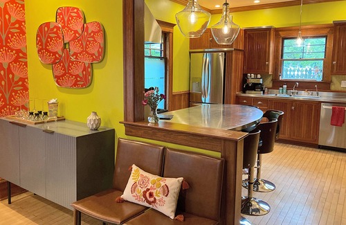 Appleton House | SevenTwenty: An Unforgettable Stay with Pool & Spa