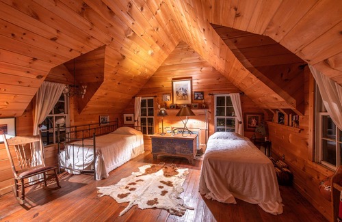 Jasper Bed & Breakfast | Relax at Seventy-four Ranch: Spa & Family-Friendly Retreat