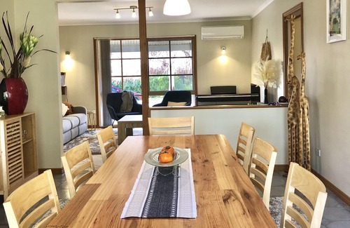 Blackwood House | Tranquil Getaway with Garden Views and Pet-Friendly Amenities